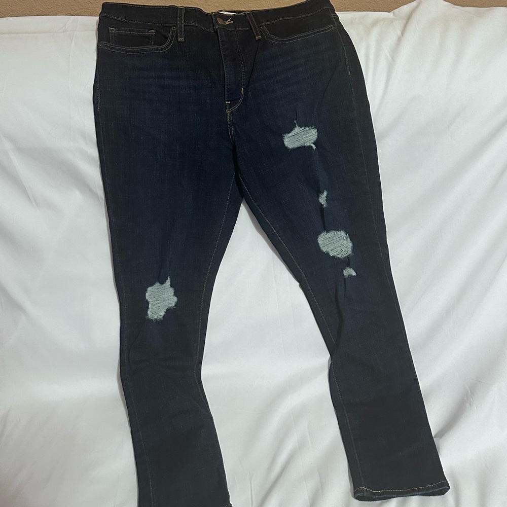 Women’s Levi’s Jeans